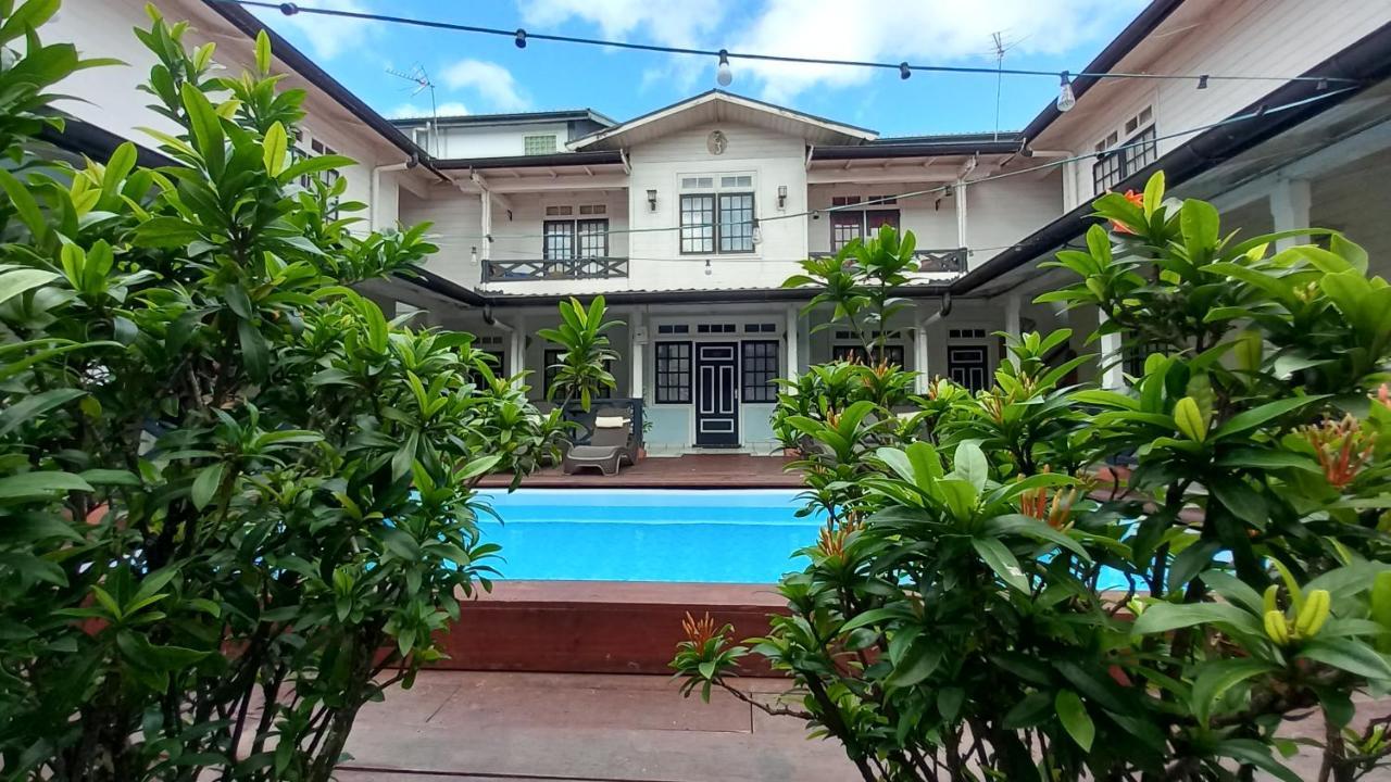 פרמריבו Zeelandia Suites מראה חיצוני תמונה