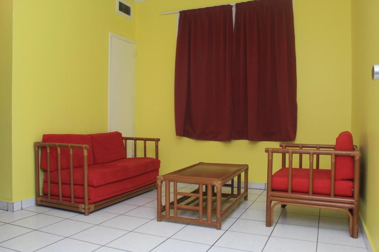 פרמריבו Zeelandia Suites מראה חיצוני תמונה