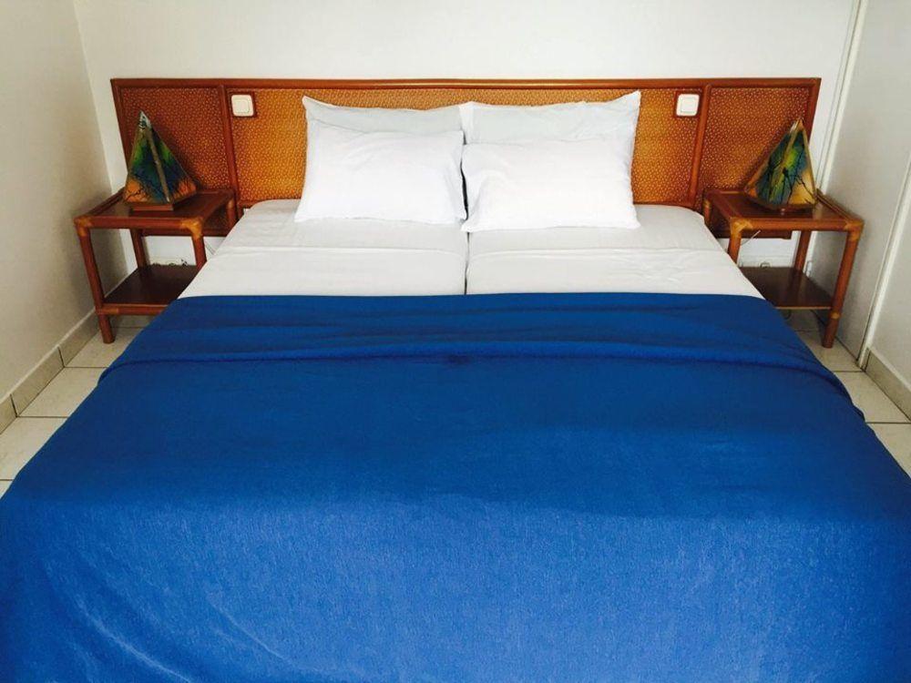 פרמריבו Zeelandia Suites מראה חיצוני תמונה